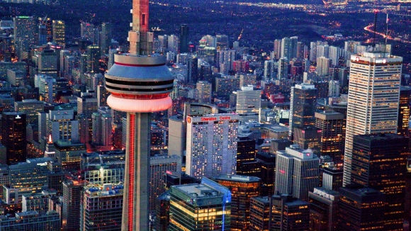 Toronto Hotels Near Rogers Centre Sheraton Hotel Convenient And Welcoming Our Hotel Is Located Near Toronto S Rogers Centre